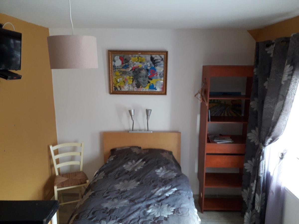 Vignesarichard Bed & Breakfast Chevanceaux Bagian luar foto